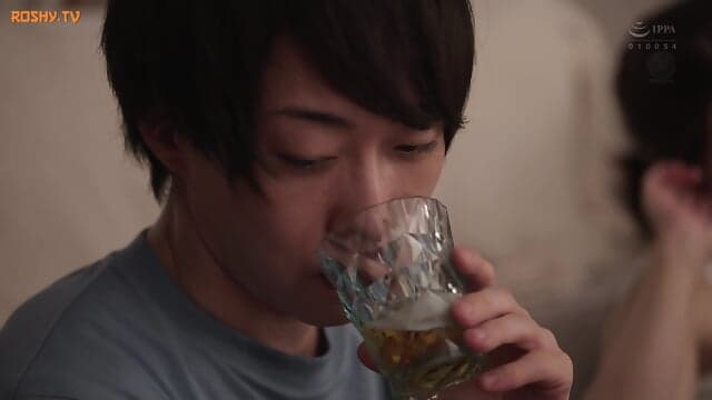 Machen Sie heimlich mit Ihrer Schwägerin — Japanisch Porno