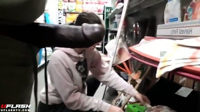 Flash in store handjob