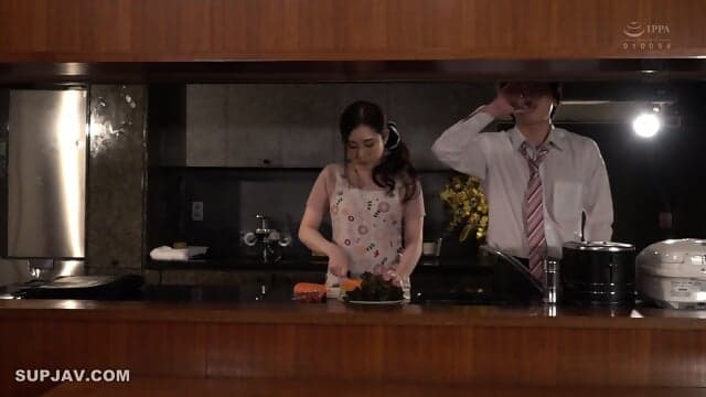( ) A Sexy Wife's Secret Affair With Her Real Estate Agent